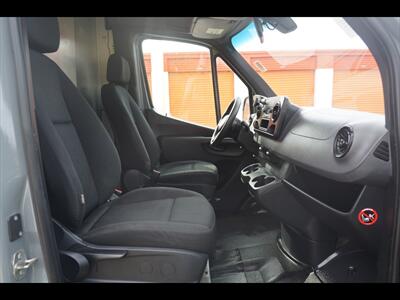 2019 Mercedes-Benz Sprinter 2500  LWB - Photo 27 - Miami, FL 33142