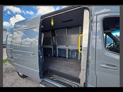 2019 Mercedes-Benz Sprinter 2500  LWB - Photo 15 - Miami, FL 33142