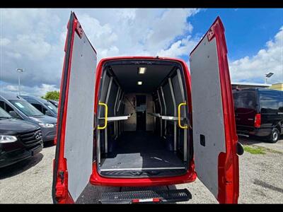 2019 Mercedes-Benz Sprinter 2500  LWB - Photo 12 - Miami, FL 33142