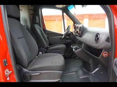 2019 Mercedes-Benz Sprinter 2500  LWB - Photo 26 - Miami, FL 33142