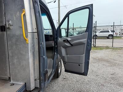 2018 Mercedes-Benz Sprinter 2500   - Photo 25 - Miami, FL 33142