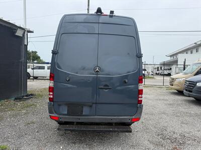 2018 Mercedes-Benz Sprinter 2500   - Photo 7 - Miami, FL 33142