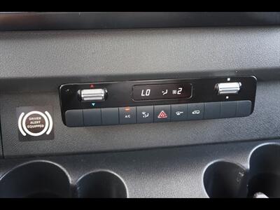 2019 Mercedes-Benz Sprinter 2500  LWB - Photo 34 - Miami, FL 33142
