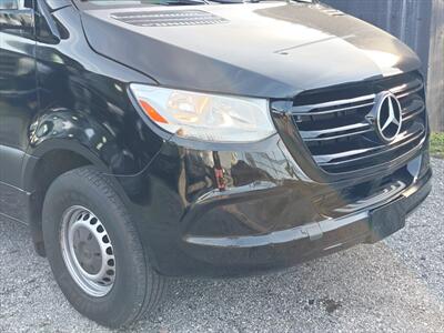 2019 Mercedes-Benz Sprinter 2500  LWB - Photo 2 - Miami, FL 33142