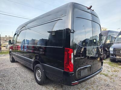 2019 Mercedes-Benz Sprinter 2500  LWB - Photo 8 - Miami, FL 33142