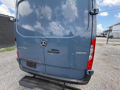 2019 Mercedes-Benz Sprinter 2500   - Photo 46 - Miami, FL 33142