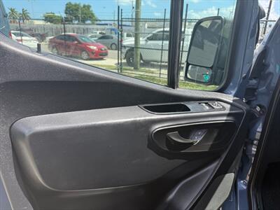 2019 Mercedes-Benz Sprinter 2500   - Photo 11 - Miami, FL 33142