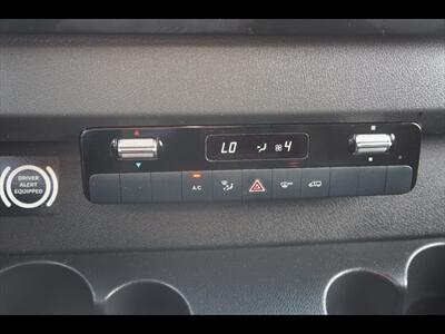 2019 Mercedes-Benz Sprinter 2500  LWB - Photo 34 - Miami, FL 33142
