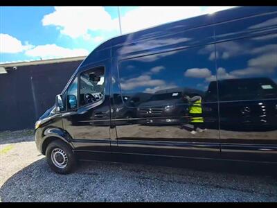 2019 Mercedes-Benz Sprinter 2500  LWB - Photo 11 - Miami, FL 33142