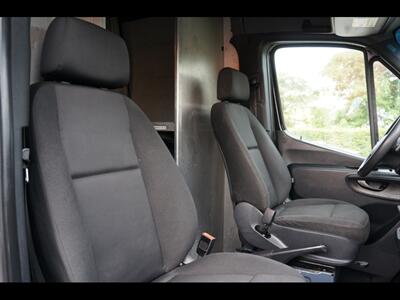 2019 Mercedes-Benz Sprinter 2500   - Photo 29 - Miami, FL 33142