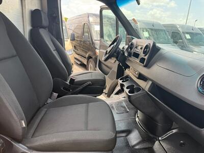 2019 Mercedes-Benz Sprinter 2500  LWB - Photo 35 - Miami, FL 33142