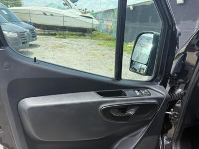 2019 Mercedes-Benz Sprinter 2500  LWB - Photo 12 - Miami, FL 33142