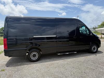 2019 Mercedes-Benz Sprinter 2500  LWB - Photo 9 - Miami, FL 33142