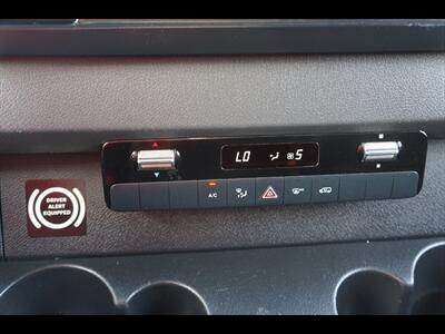 2019 Mercedes-Benz Sprinter 2500  LWB - Photo 34 - Miami, FL 33142