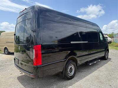 2019 Mercedes-Benz Sprinter 2500  LWB - Photo 8 - Miami, FL 33142