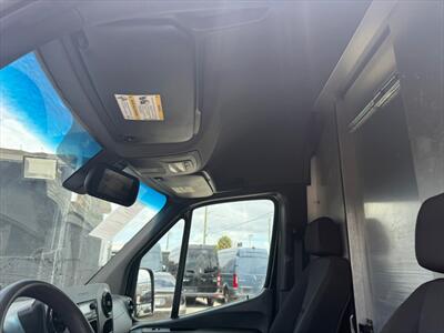 2019 Mercedes-Benz Sprinter 2500  LWB - Photo 18 - Miami, FL 33142