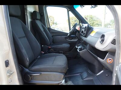 2019 Mercedes-Benz Sprinter 2500  LWB - Photo 30 - Miami, FL 33142