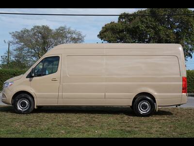 2019 Mercedes-Benz Sprinter 2500  LWB - Photo 4 - Miami, FL 33142