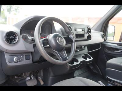 2019 Mercedes-Benz Sprinter 2500 LWB - Photo 21 - Miami, FL 33142