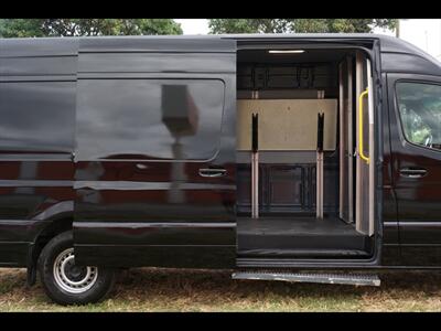 2019 Mercedes-Benz Sprinter 2500 LWB - Photo 14 - Miami, FL 33142