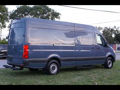 2019 Mercedes-Benz Sprinter 2500   - Photo 7 - Miami, FL 33142