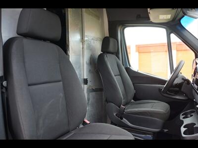 2019 Mercedes-Benz Sprinter 2500  LWB - Photo 28 - Miami, FL 33142