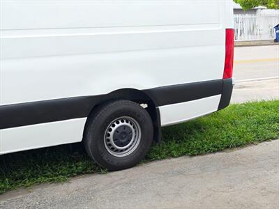 2019 Mercedes-Benz Sprinter 2500   - Photo 10 - Miami, FL 33142