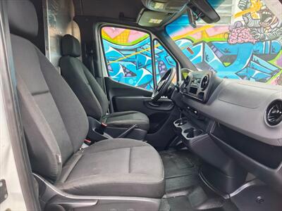 2019 Mercedes-Benz Sprinter 2500   - Photo 24 - Miami, FL 33142