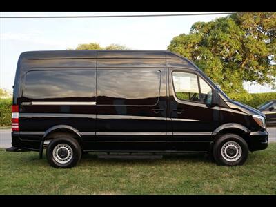 2018 Mercedes-Benz Sprinter 2500   - Photo 8 - Miami, FL 33142