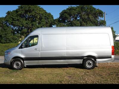 2019 Mercedes-Benz Sprinter 2500 LWB - Photo 4 - Miami, FL 33142