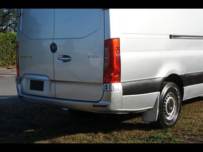 2019 Mercedes-Benz Sprinter 2500 LWB - Photo 10 - Miami, FL 33142