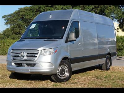 2019 Mercedes-Benz Sprinter 2500 LWB - Photo 3 - Miami, FL 33142