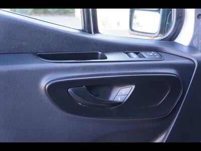 2019 Mercedes-Benz Sprinter 2500 LWB - Photo 17 - Miami, FL 33142