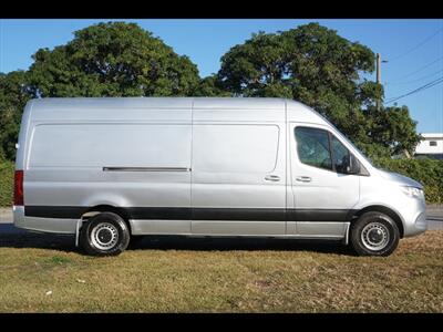 2019 Mercedes-Benz Sprinter 2500 LWB - Photo 8 - Miami, FL 33142