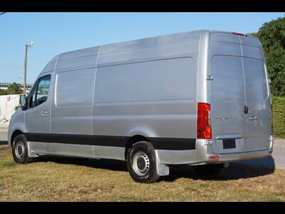 2019 Mercedes-Benz Sprinter 2500 LWB - Photo 5 - Miami, FL 33142