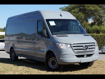 2019 Mercedes-Benz Sprinter 2500   - Photo 1 - Miami, FL 33142