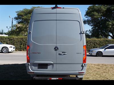 2019 Mercedes-Benz Sprinter 2500   - Photo 6 - Miami, FL 33142