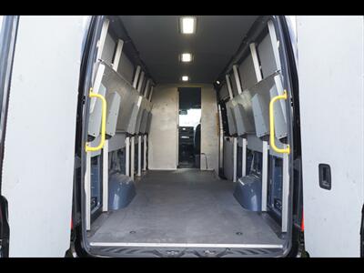 2019 Mercedes-Benz Sprinter 2500  LWB - Photo 21 - Miami, FL 33142