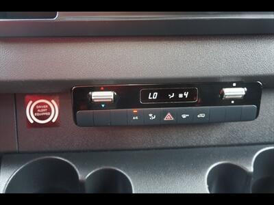 2019 Mercedes-Benz Sprinter 2500 LWB - Photo 35 - Miami, FL 33142