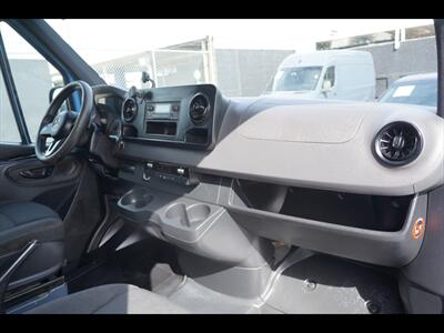 2019 Mercedes-Benz Sprinter 2500 LWB - Photo 26 - Miami, FL 33142