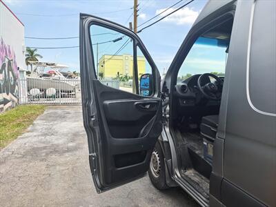2019 Mercedes-Benz Sprinter 2500   - Photo 28 - Miami, FL 33142