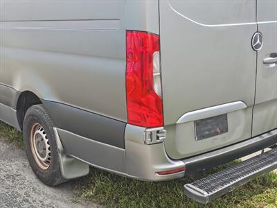 2019 Mercedes-Benz Sprinter 2500   - Photo 12 - Miami, FL 33142