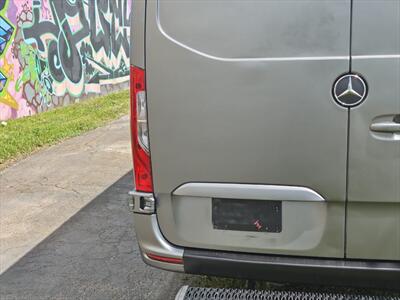 2019 Mercedes-Benz Sprinter 2500   - Photo 14 - Miami, FL 33142