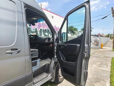 2019 Mercedes-Benz Sprinter 2500   - Photo 21 - Miami, FL 33142