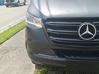 2019 Mercedes-Benz Sprinter 2500   - Photo 4 - Miami, FL 33142
