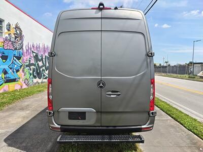 2019 Mercedes-Benz Sprinter 2500   - Photo 13 - Miami, FL 33142