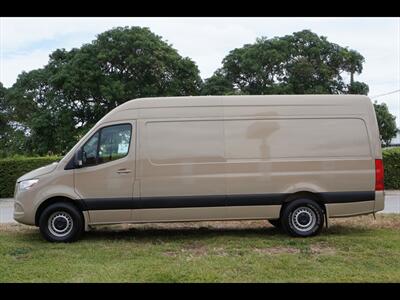 2019 Mercedes-Benz Sprinter 2500 LWB - Photo 4 - Miami, FL 33142