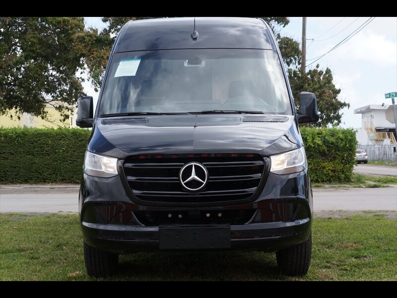 2019 Mercedes-Benz Sprinter 2500  LWB