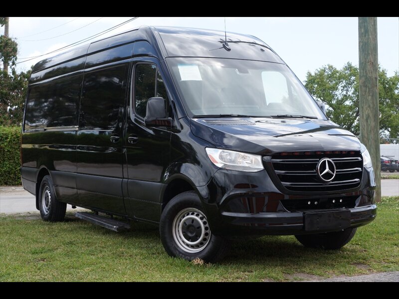 2019 Mercedes-Benz Sprinter 2500  LWB