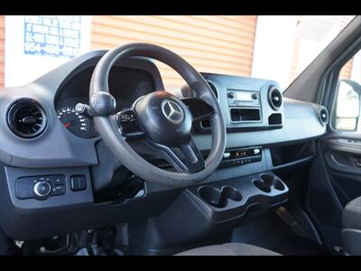 2019 Mercedes-Benz Sprinter 2500 LWB - Photo 19 - Miami, FL 33142